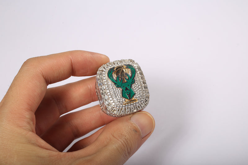 2021 Milwaukee Bucks NBA Championship Ring