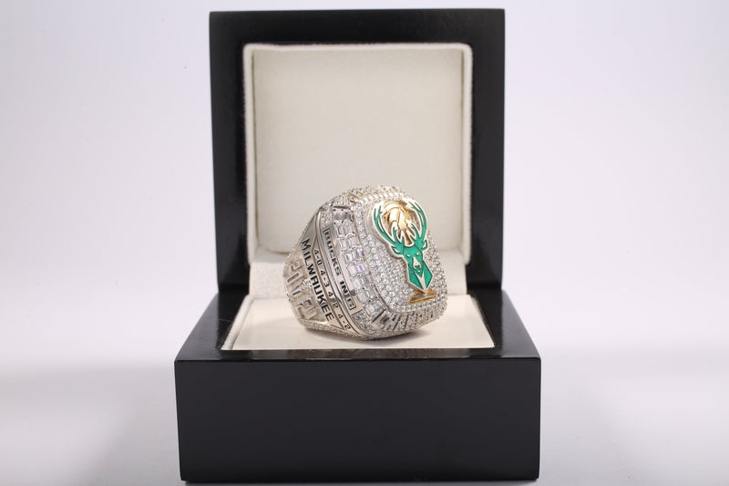 Giannis Antetokounmpo Milwaukee Bucks 2021 NBA Championship Ring