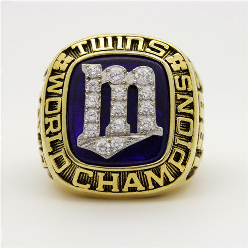 Minnesota Twins 1987 World Series MLB Championship Ring With Blue Lapis Lazuli