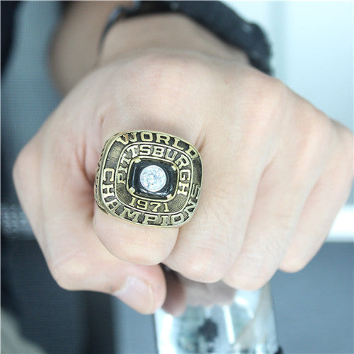 Pittsburgh Pirates 1971 World Series MLB Championship Ring With Black Obsidian