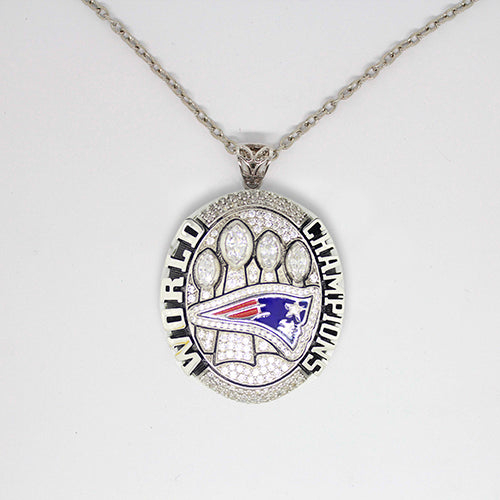 New England Patriots 2014 Super Bowl XLIX NFL Championship Pendant with Chain