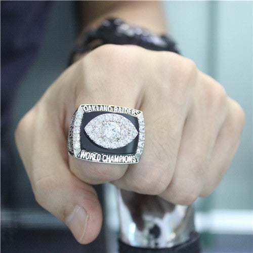 Super Bowl XI 1976 Oakland Raiders Championship Ring