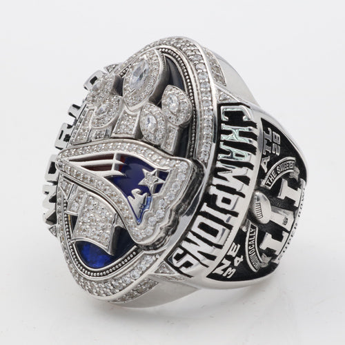 Super Bowl LI 2016 New England Patriots Championship Ring With Navy Blue Synthetic Sapphire