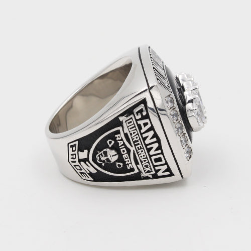 Oakland Raiders 2002 American Football Championship Ring With Black Obsidian