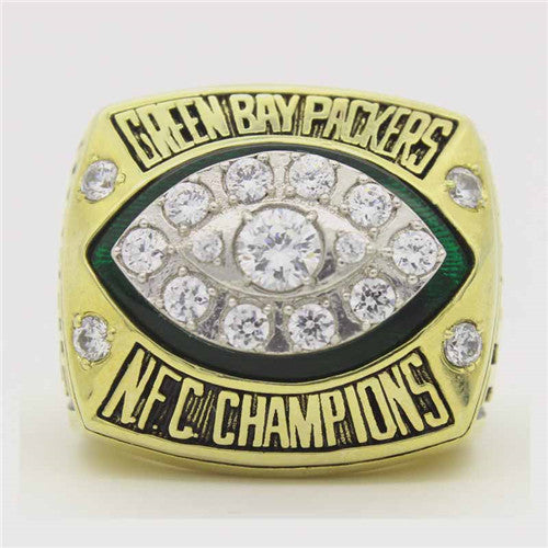 Green Bay Packers 1997 National Football Championship Ring With Green Chrysoprase